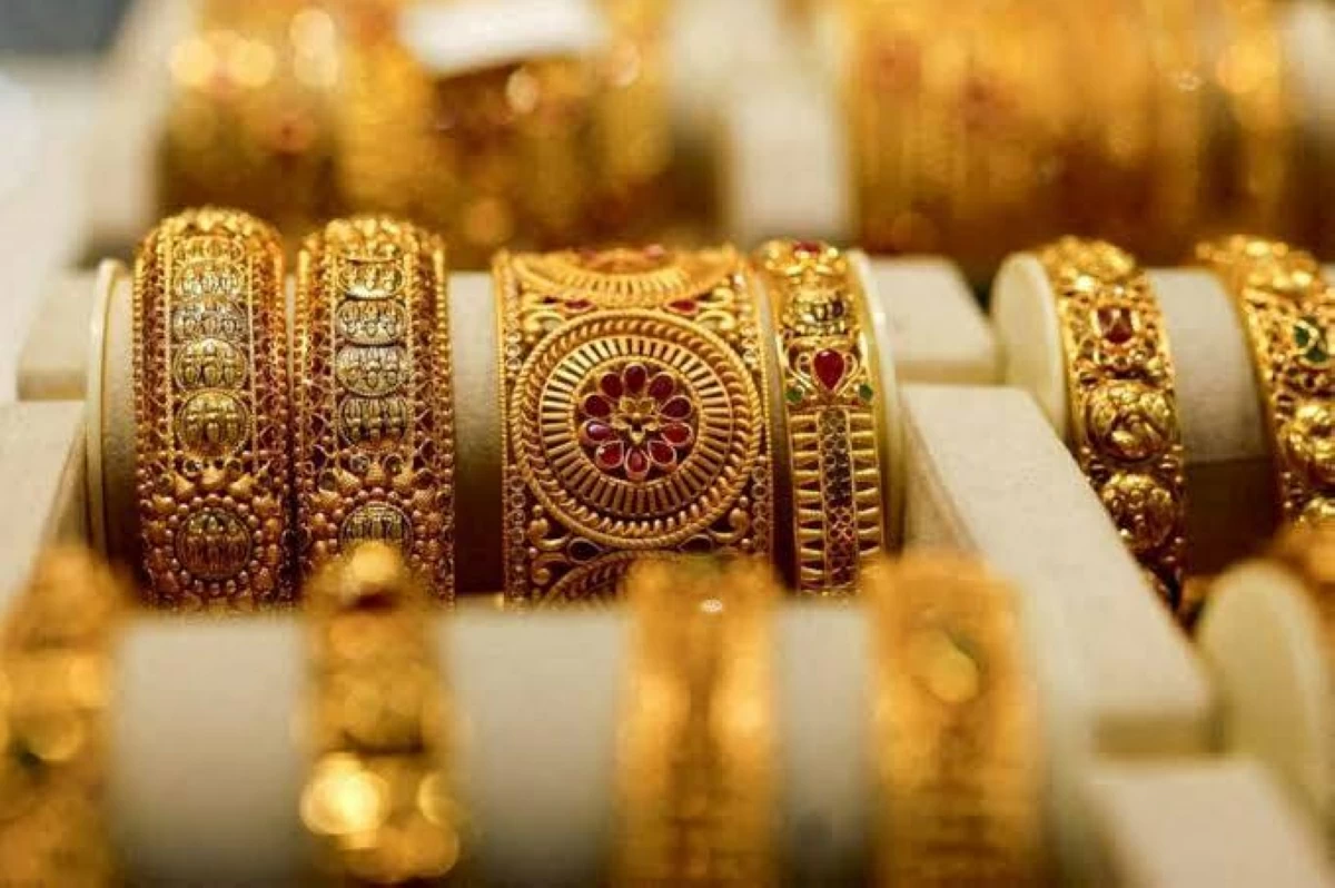 عيار 21 يتراجع 10 جنيهات.. سعر الذهب اليوم الجمعة 19 يونيو 2026 فى ختام التعاملات