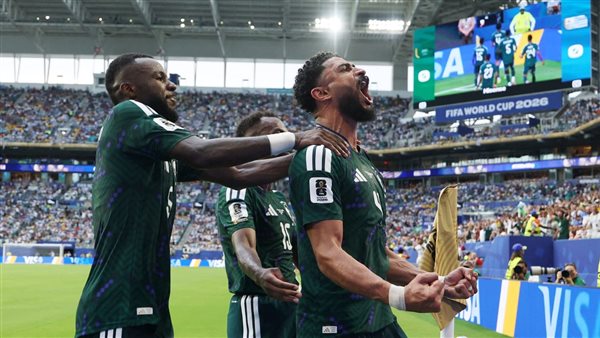 فيفا يعلن حكام مباراة إسبانيا والسعودية بكأس العالم 2026